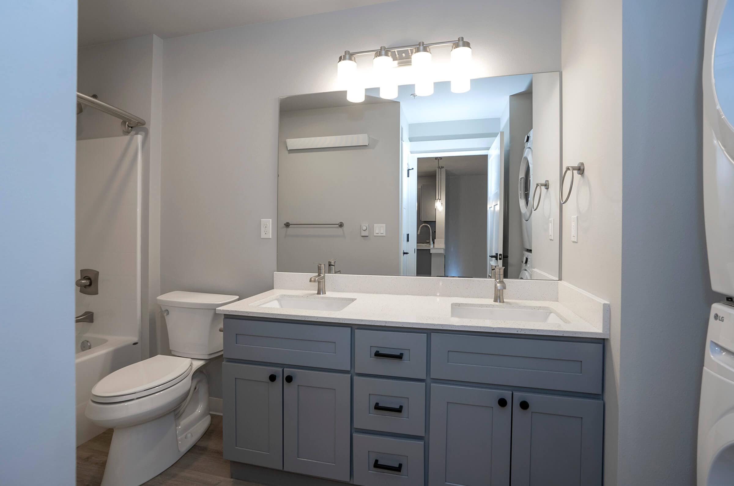 40826 Trafton Vue42 – Unit 408