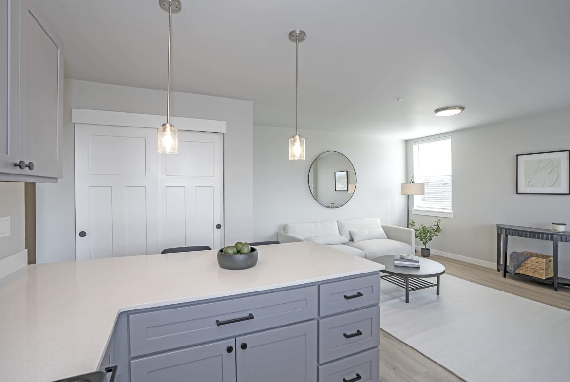 Trafton Vue42 – Unit 406