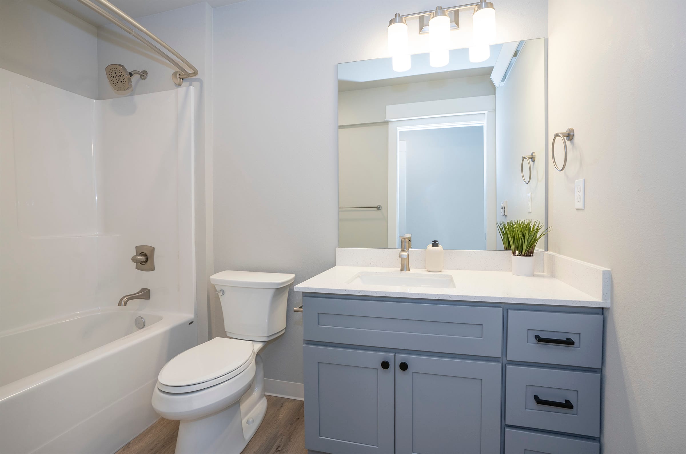 Trafton Vue42 – Unit 406