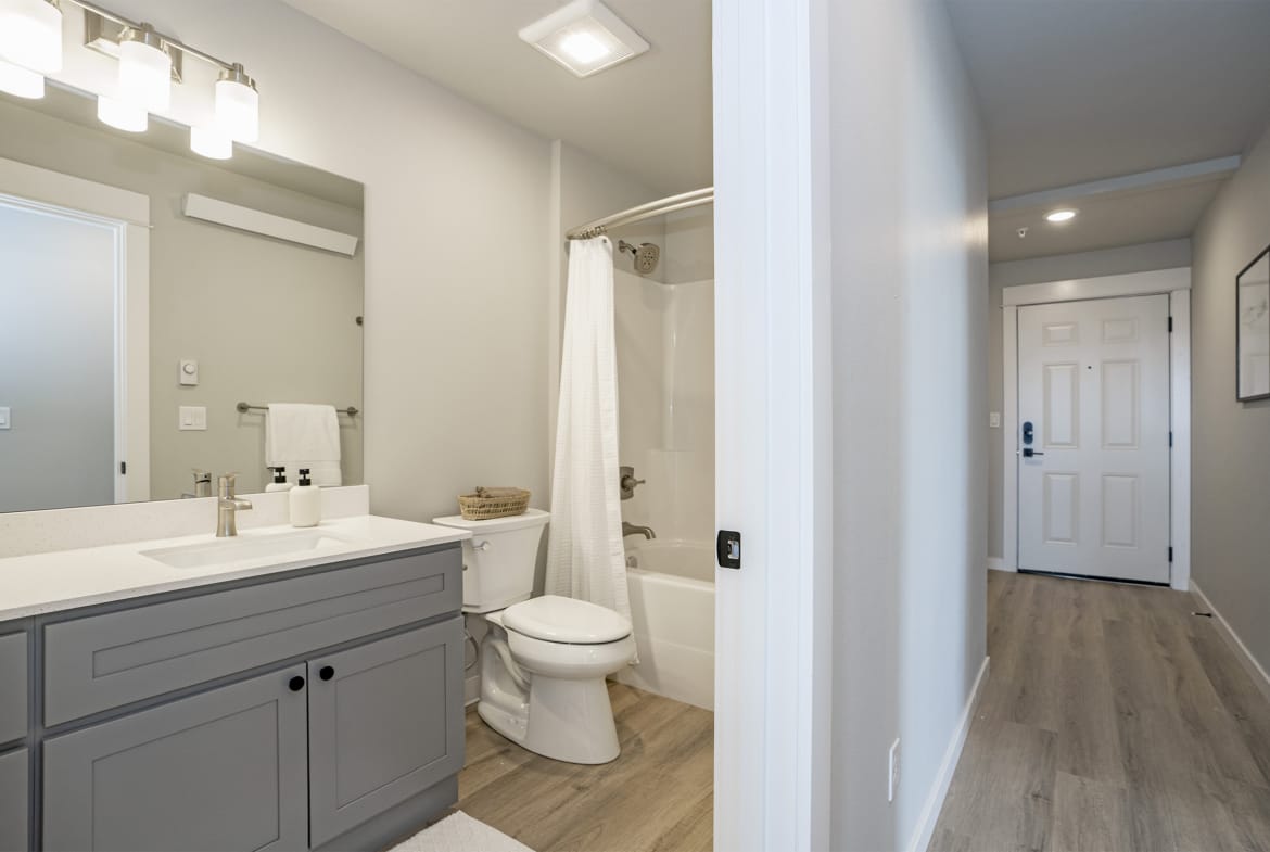 Trafton Vue42 – Unit 406