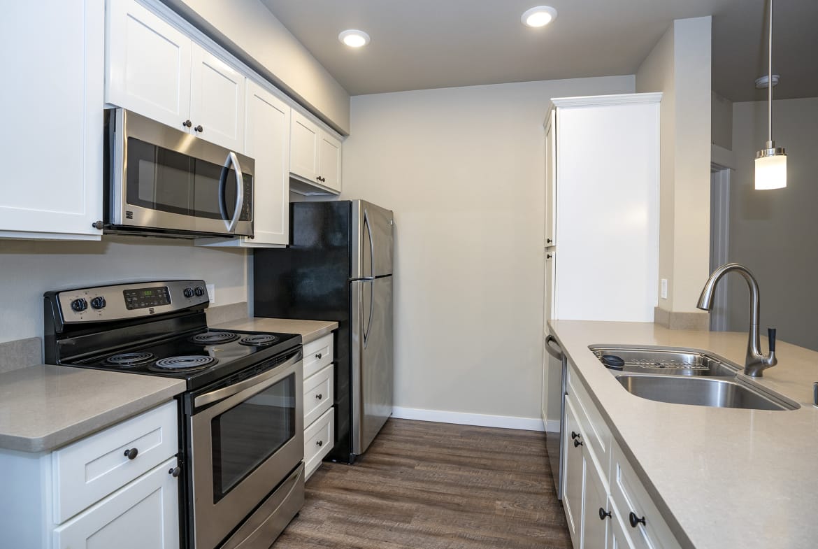 Residences on Fife – Unit 204