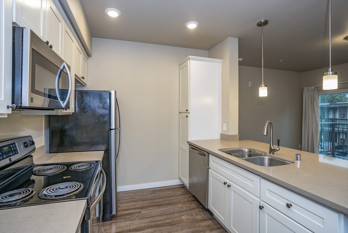 Residences on Fife – Unit 204