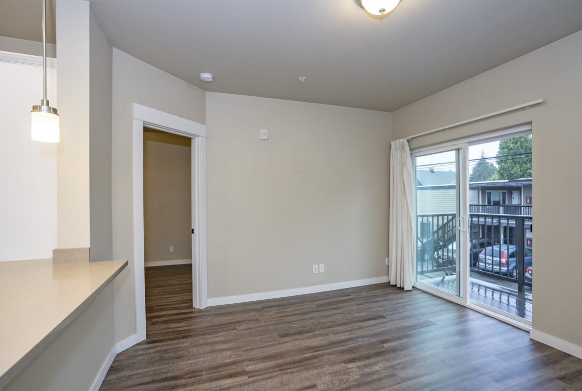 Residences on Fife – Unit 204