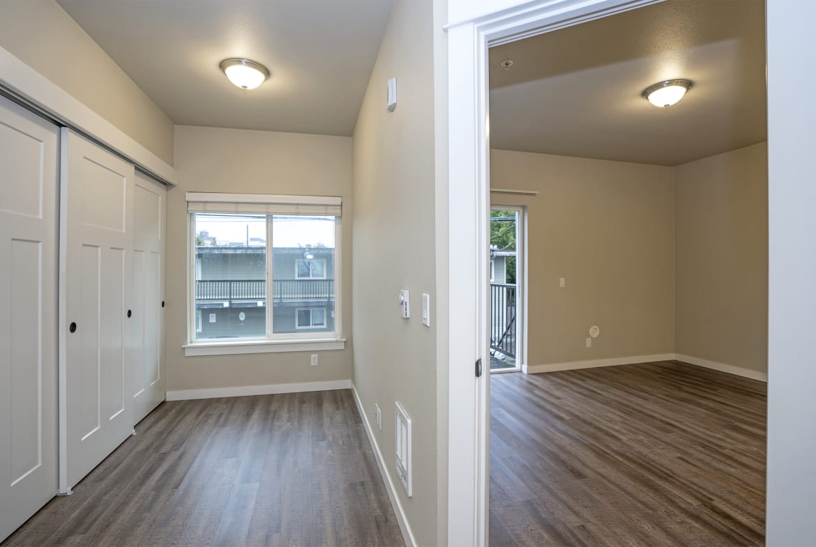 Residences on Fife – Unit 204