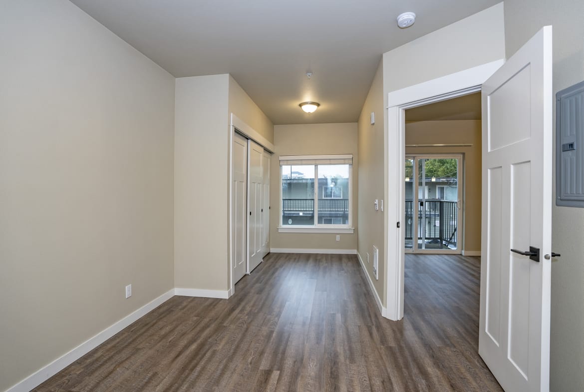 Residences on Fife – Unit 204