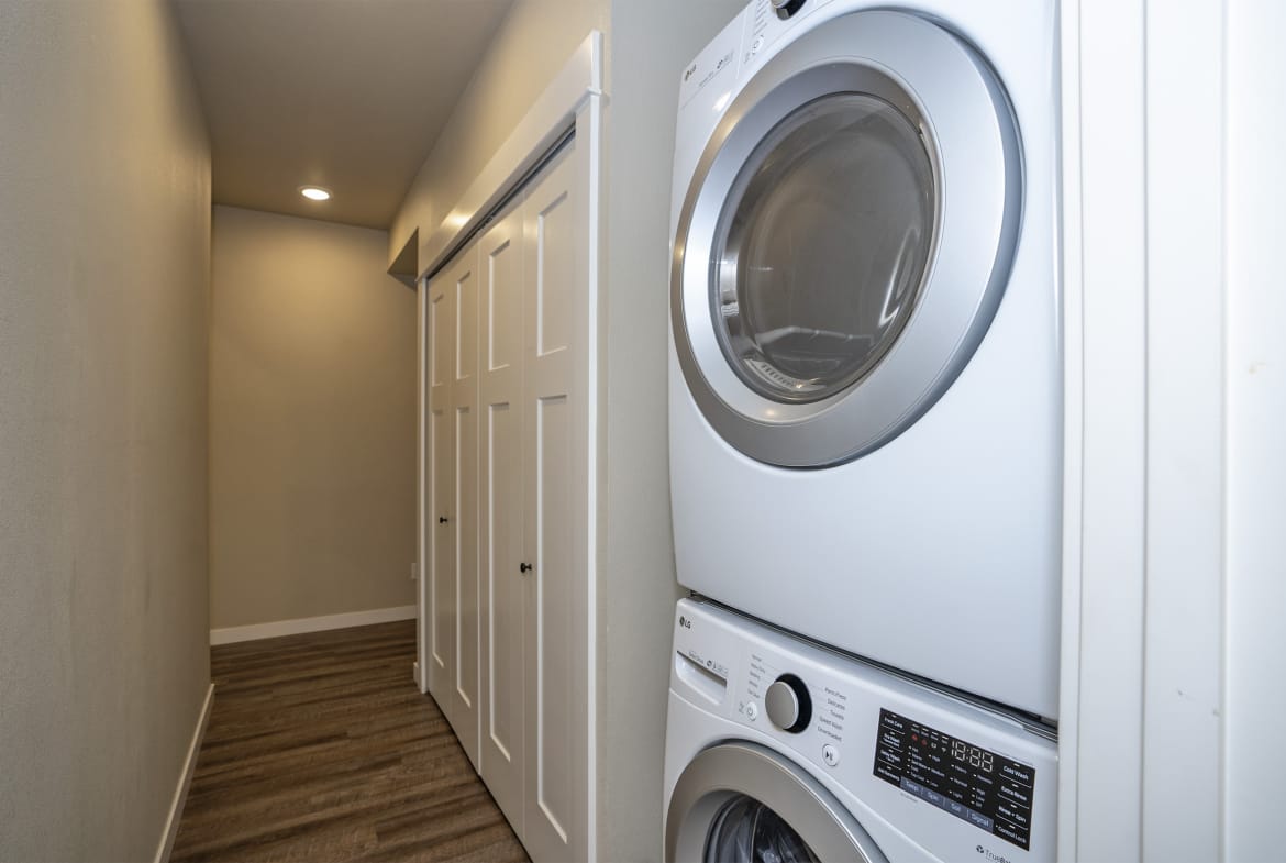 Residences on Fife – Unit 204