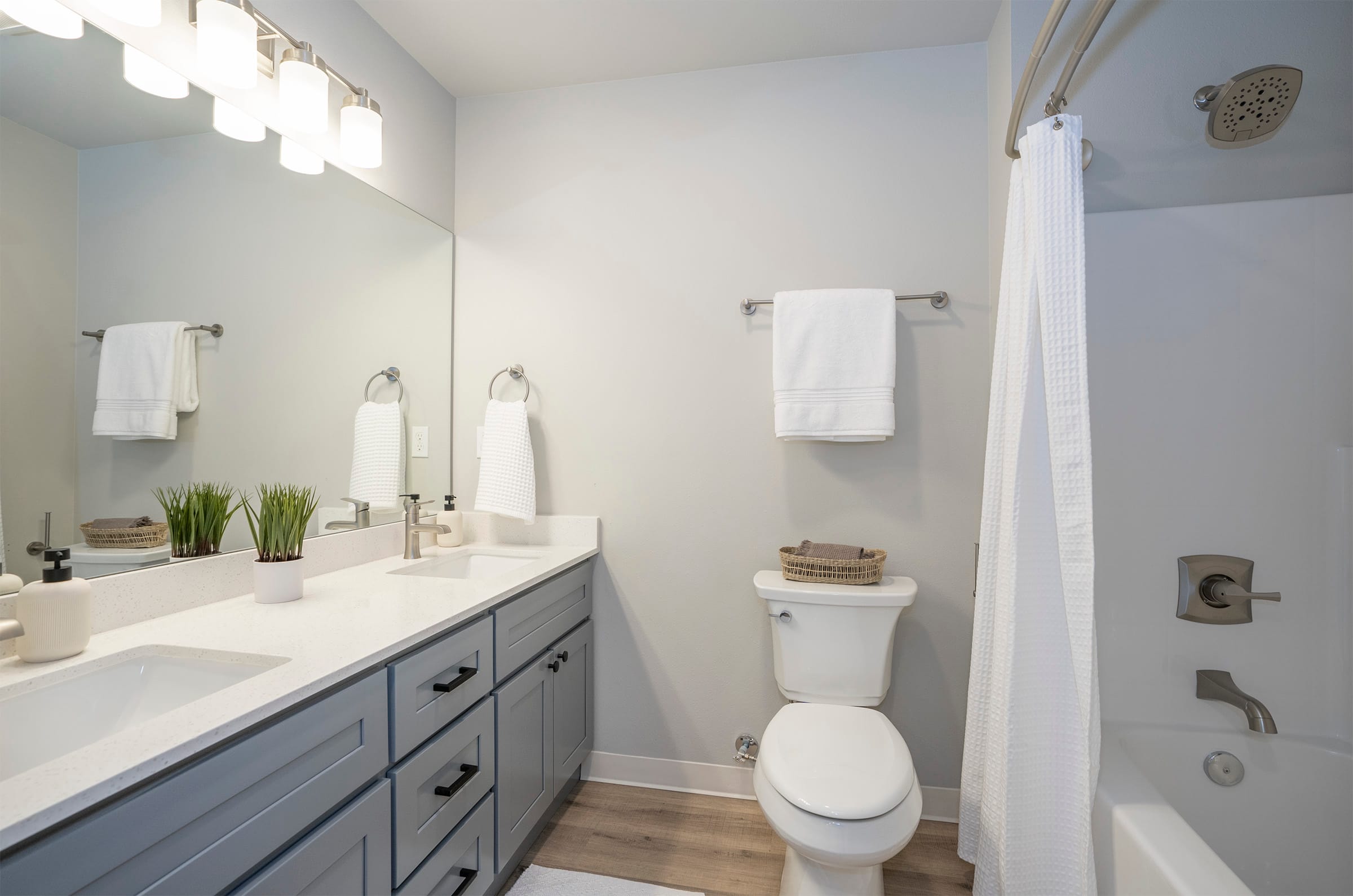 Trafton Vue42 – Unit 109