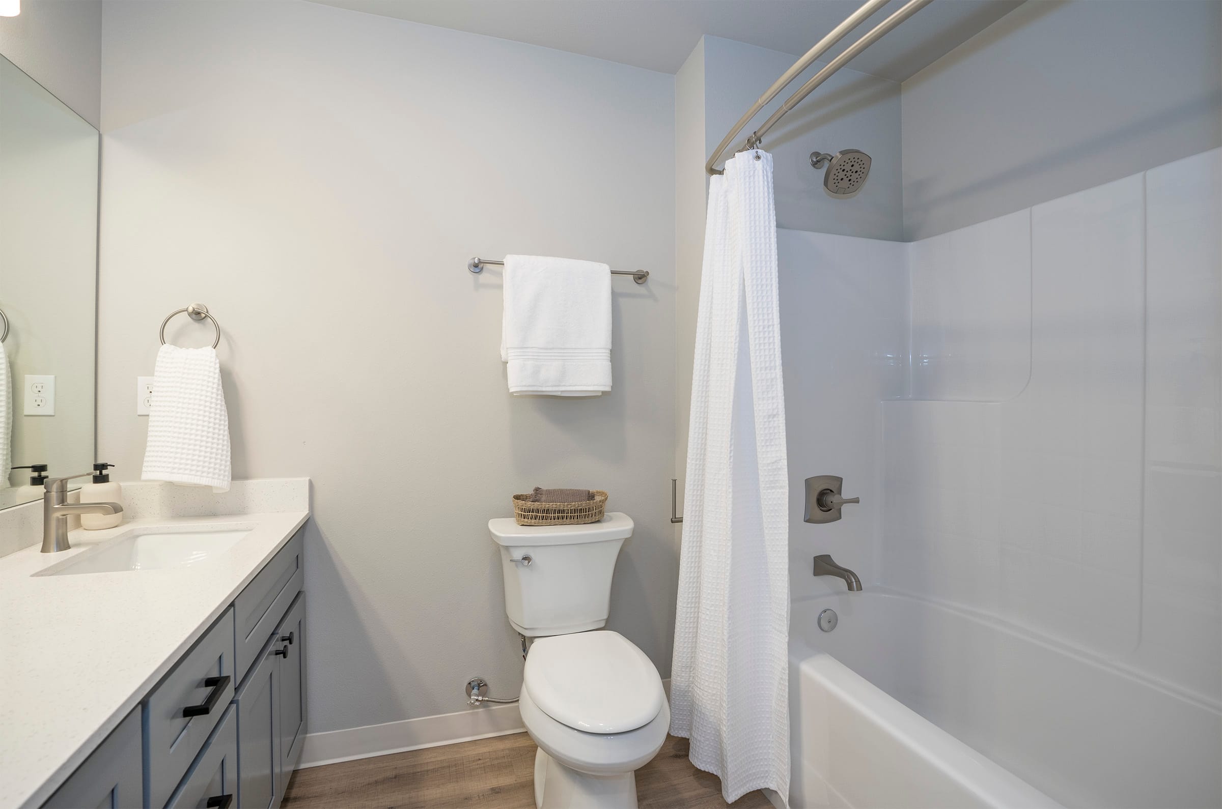 Trafton Vue42 – Unit 109
